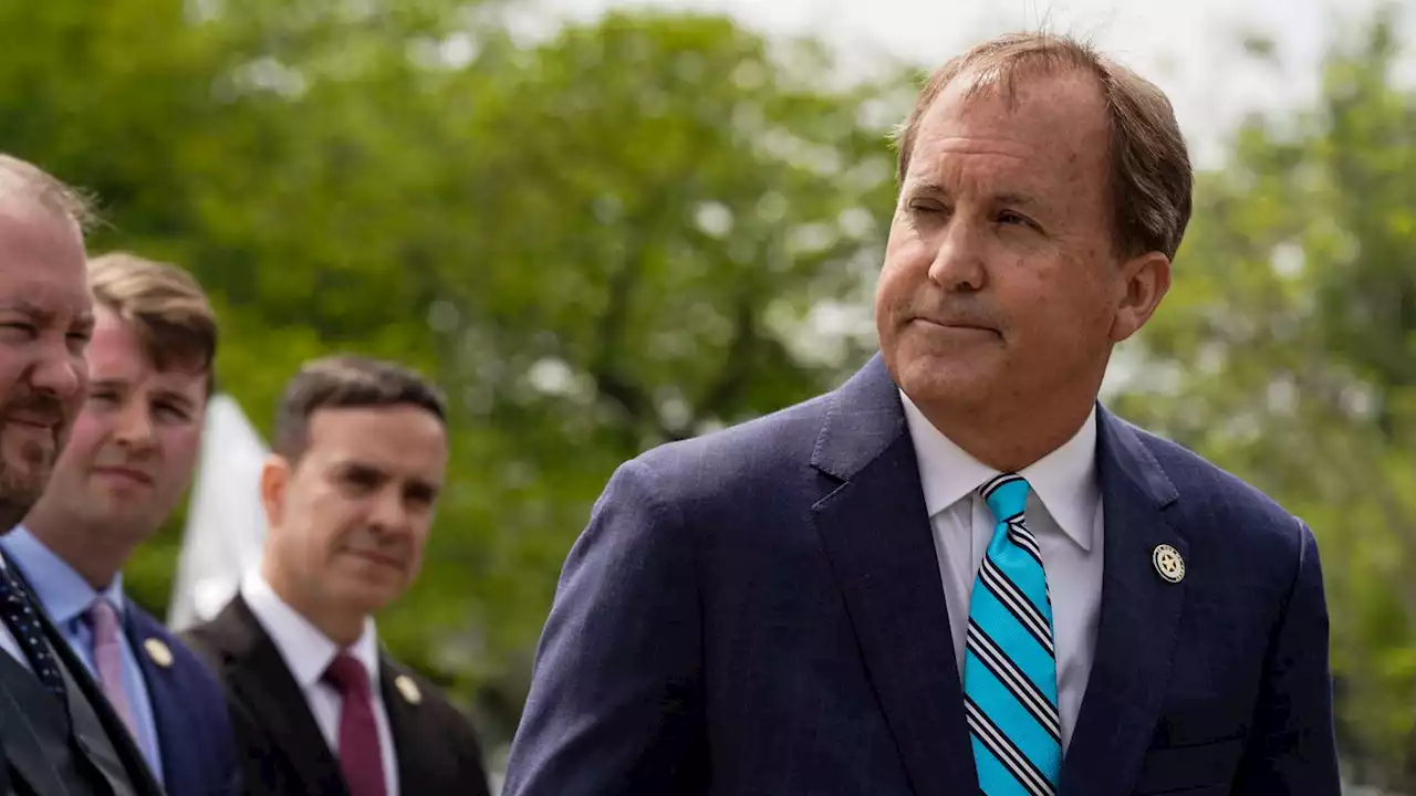 Who are the Republicans supporting Ken Paxton, the Texas attorney general facing impeachment?