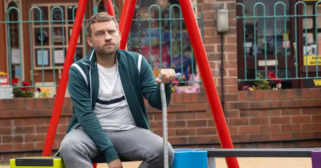 Paul faces his death in Corrie as plans are made for the end of his life