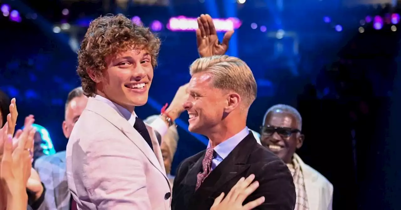 Proud dad Jeff Brazier in tears at EastEnders star's moving awards speech