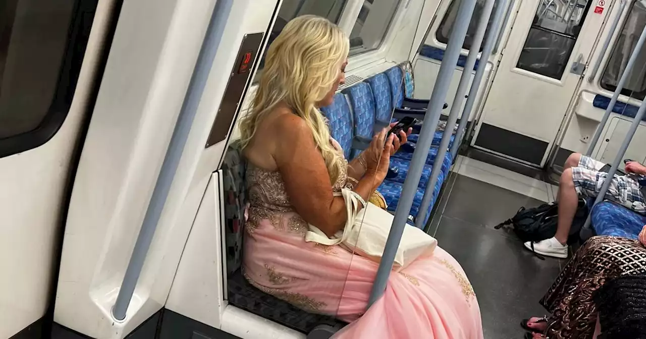 Vanessa Feltz keeps it real as she gets tube home from NTAs in big pink ballgown