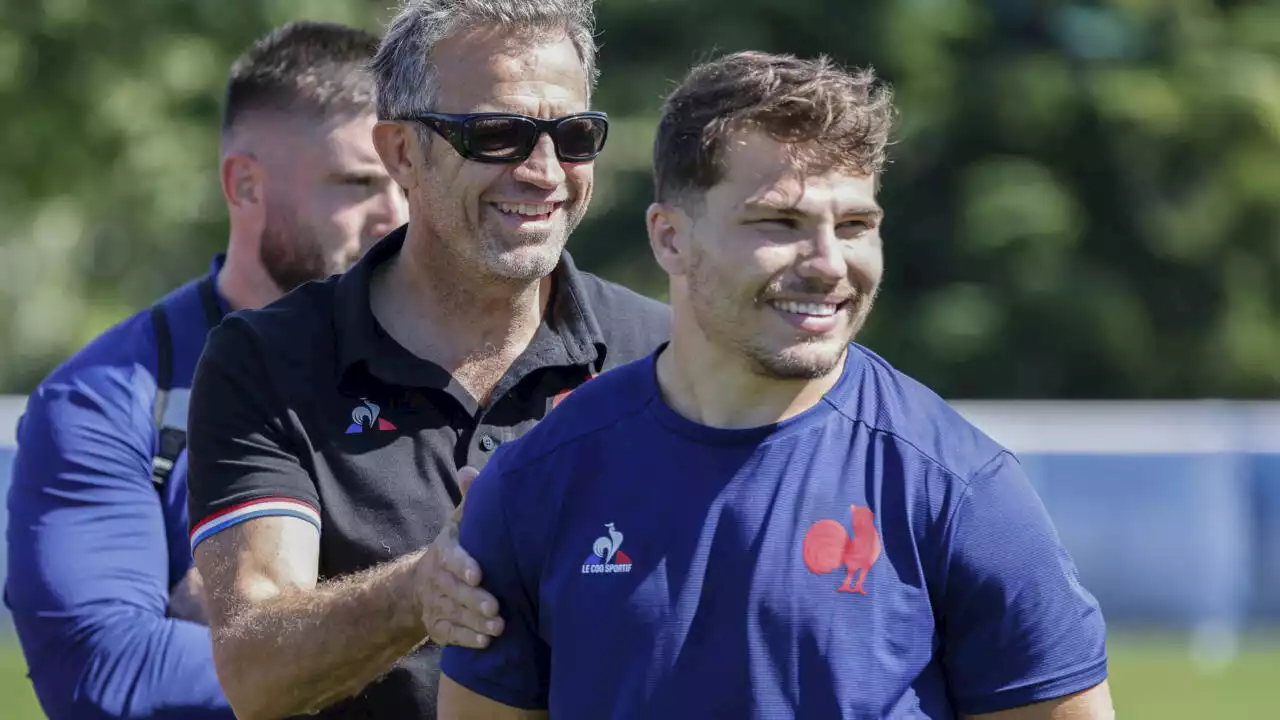 - Coupe du monde de rugby: Antoine Dupont, coqueluche du XV de France