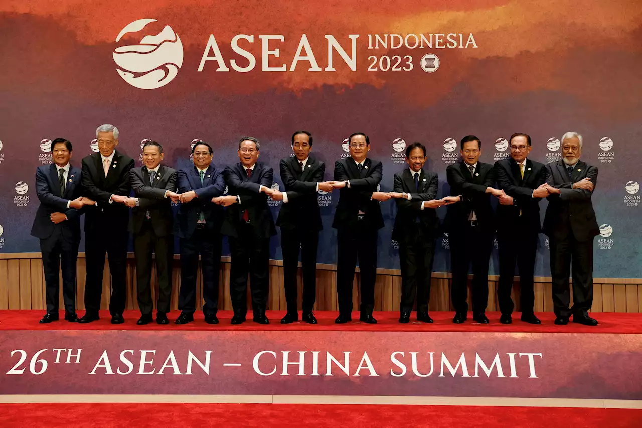 ASEAN welcomes world leaders as China-U.S. rivalry overshadows region