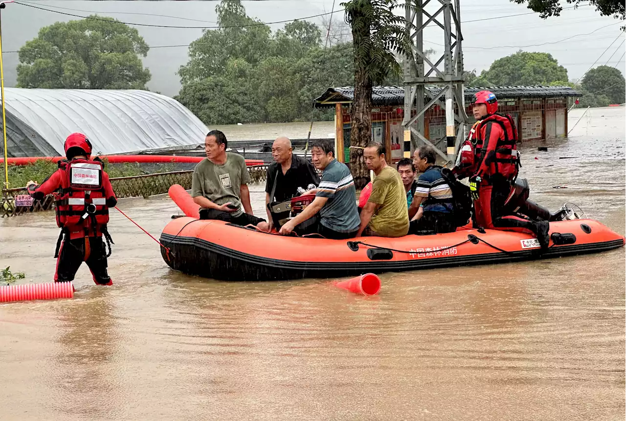 Remnants of Typhoon Haikui cause floods in southeastern China