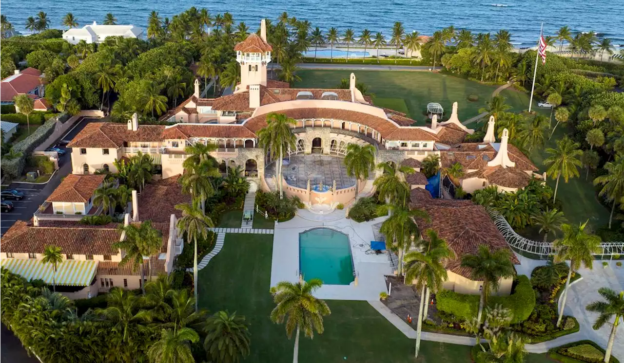 Attorney said he warned Trump that FBI could raid Mar-a-Lago over documents