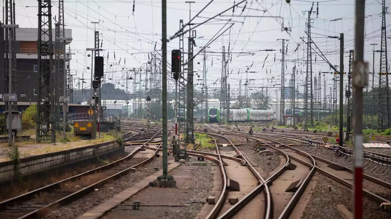 Leitungsschaden: Züge am Dortmunder Hauptbahnhof stehen still