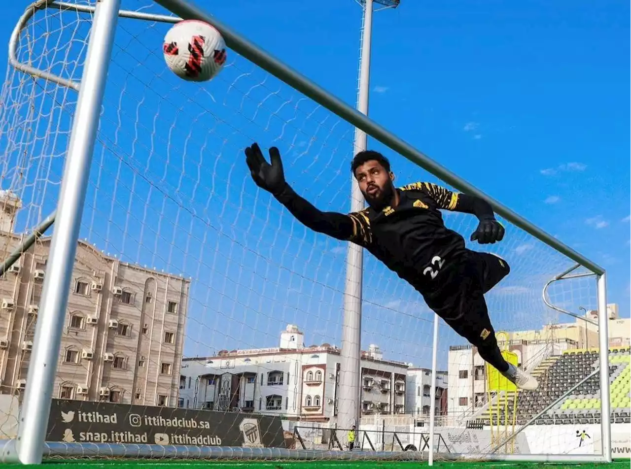 «التعاون» يضم الوحيمد لـ«موسم» وعبد الفتاح آدام لـ2026