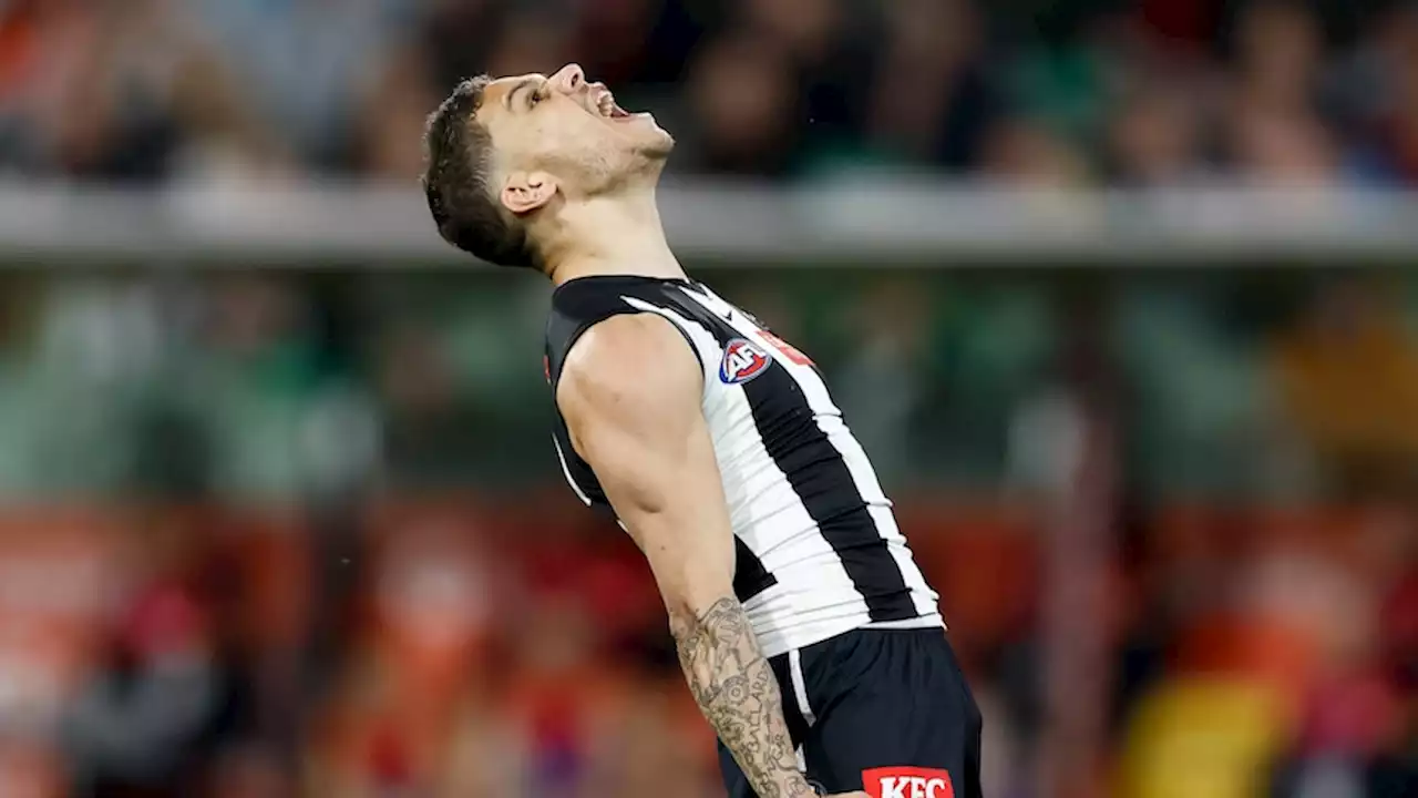 Live: Collingwood take 20-point lead after intense first quarter at the MCG