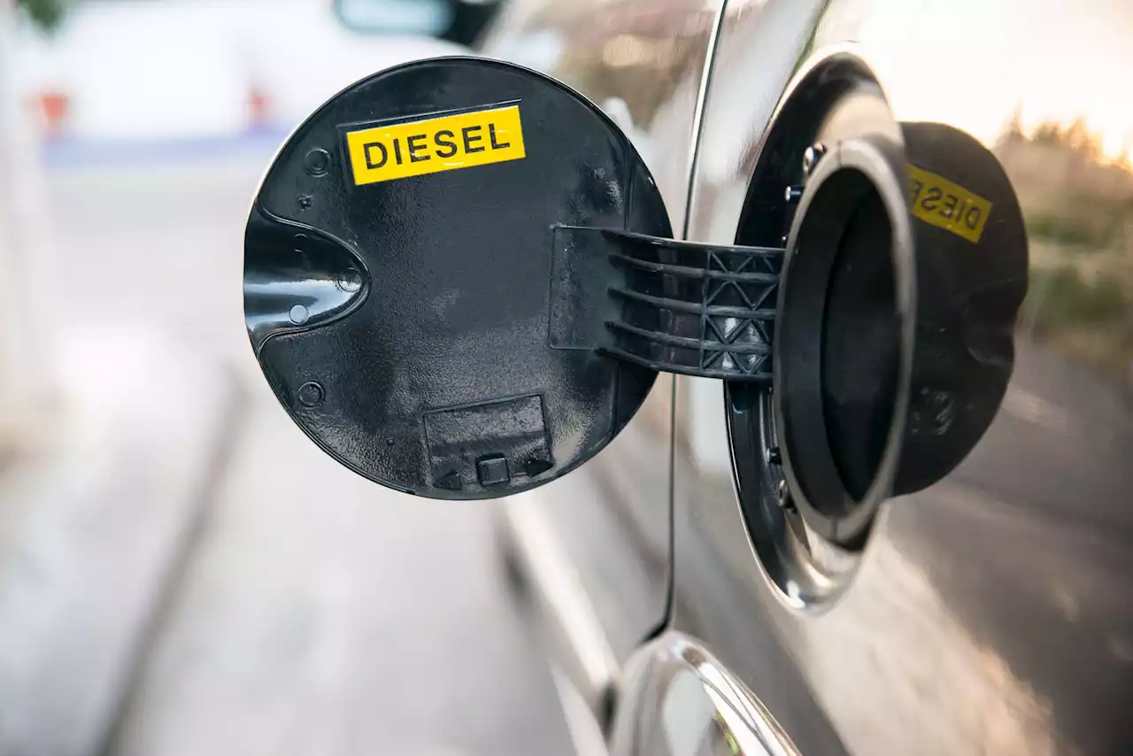 Blocco diesel euro 5 Piemonte, arriva stop: governo Meloni approva decreto