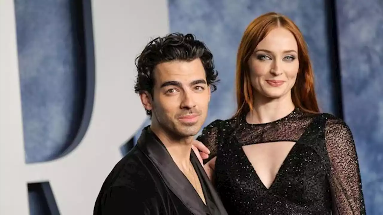 Joe Jonas dan Sophie Turner Disebut Sudah Berbulan-bulan Pisah Rumah