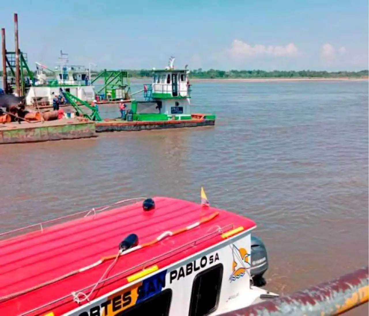 Canoa con tres adultos y un menor cayó al Magdalena: iban para San Pablo