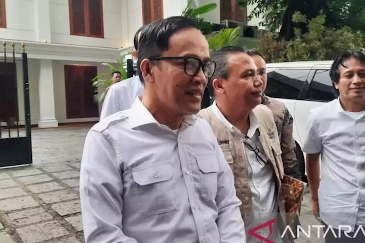 Bubarkan Relawan Ganjar dan Dukung Prabowo, Aktivis ini Sebut Tak Temukan Gagasan Besar