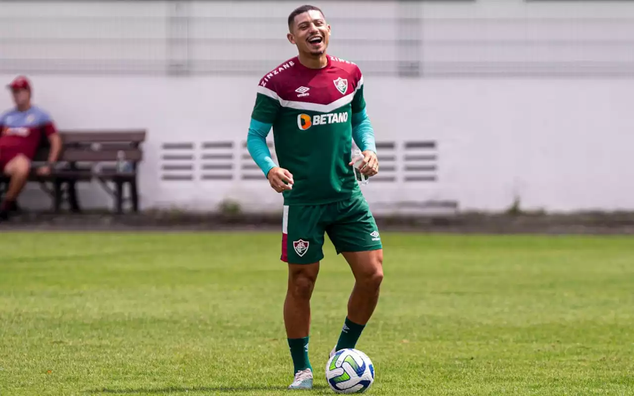 Mario Bittencourt confirma contato do Liverpool por André: 'Acordamos que ficaria até o fim do ano' | Fluminense