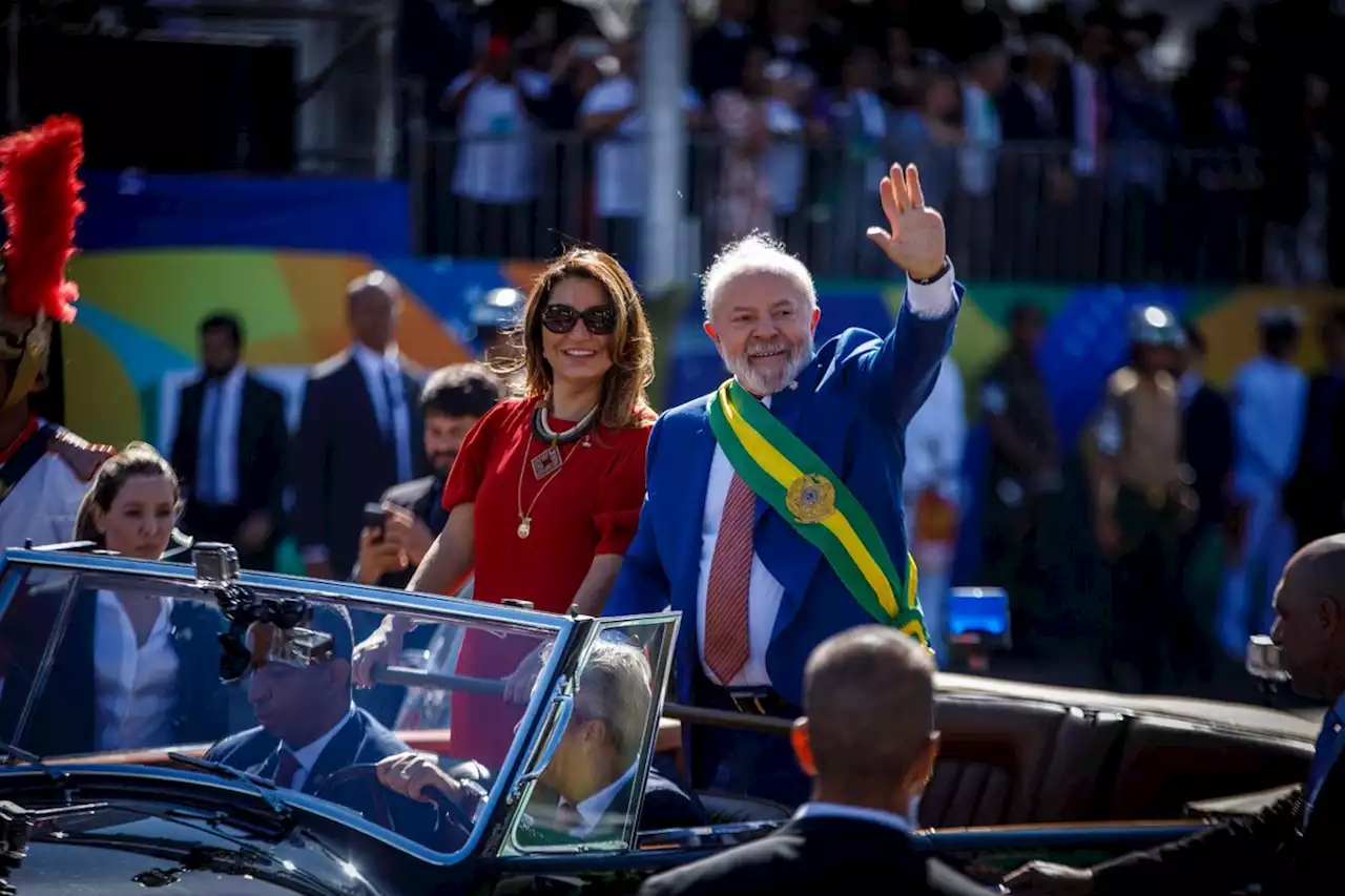 Lula faz primeiro 7 de setembro do governo ao lado de Rosa Weber e Pacheco com tema 'democracia, soberania e união'