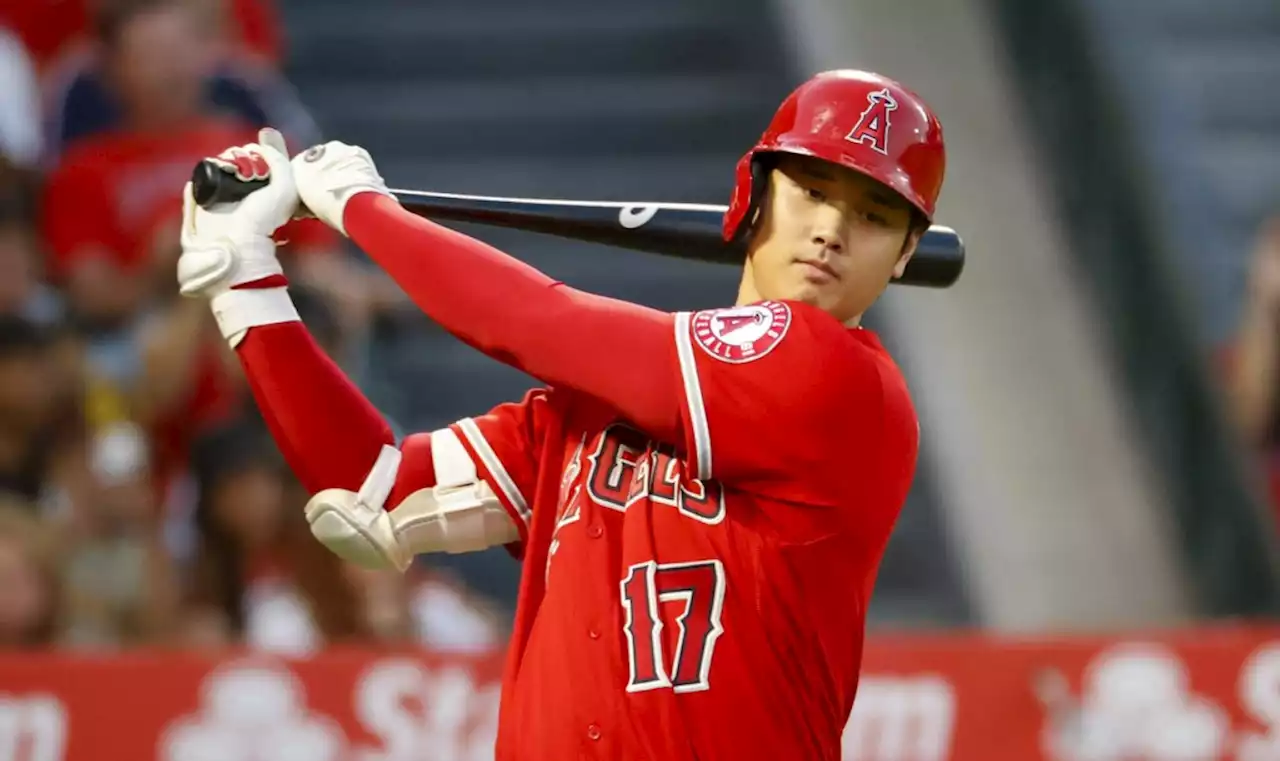 Shohei Ohtani takes some swings, but remains out of Angels’ lineup