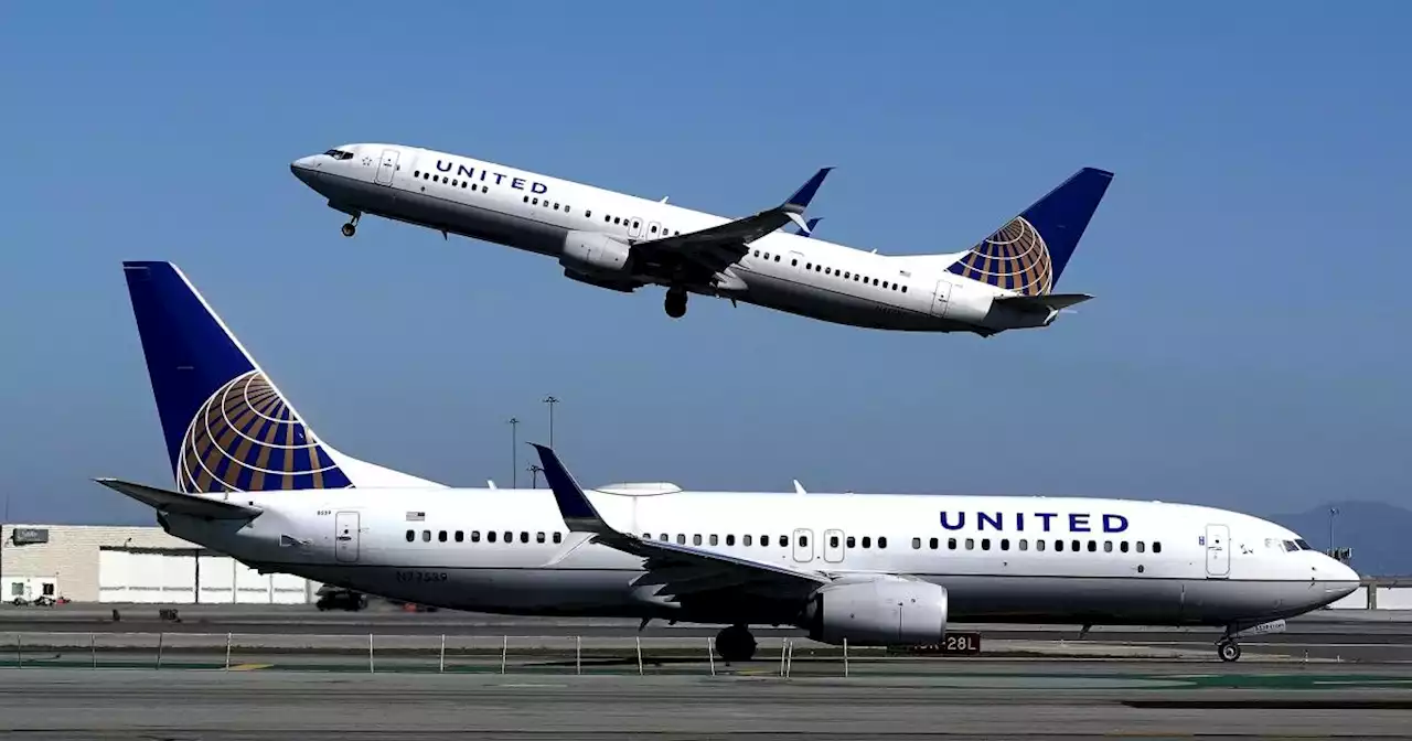 United Airlines resumes flights after nationwide ground stop due to technology issue