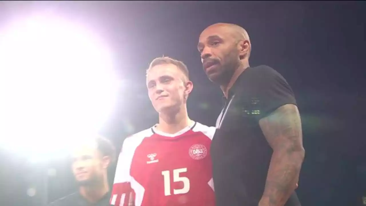 Quand les Danois veulent leur photo avec Thierry Henry