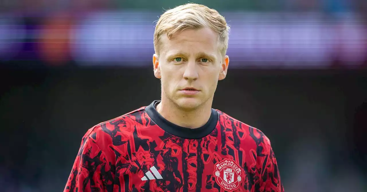 Man United waiting on Turkish clubs for Donny van de Beek transfer