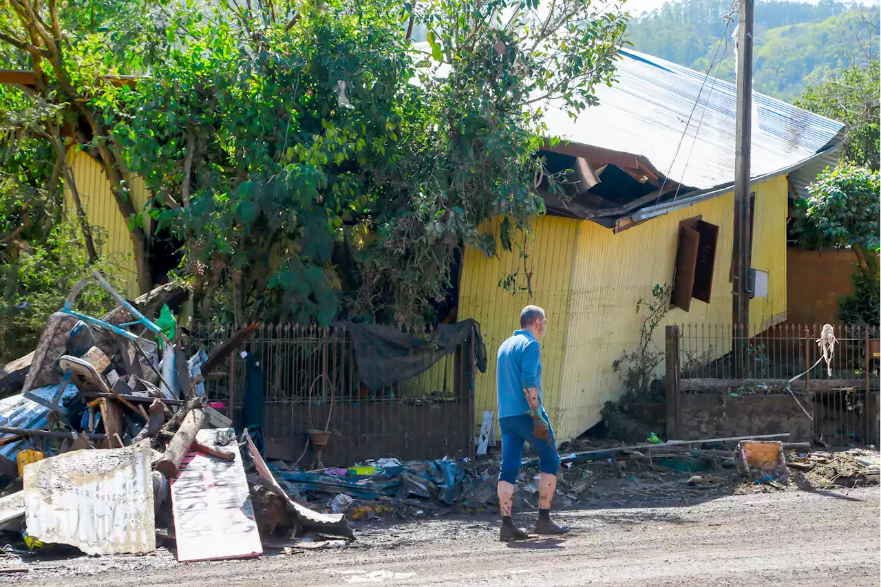 At least 36 dead in Brazil cyclone, many still stranded