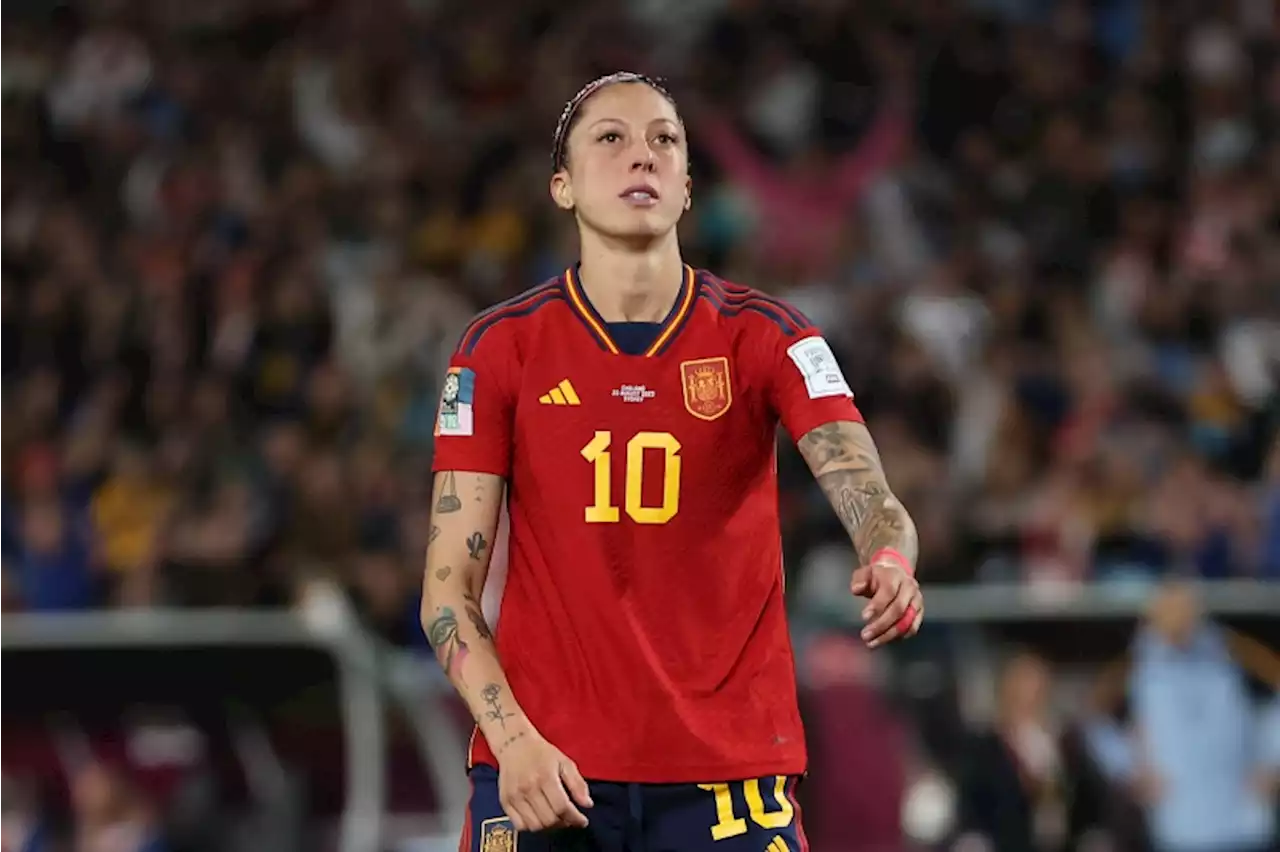 女子W杯表彰式でキス被害のエルモソ、スペインサッカー連盟会長を告訴