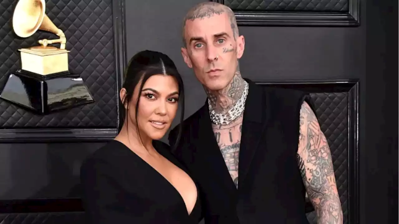 Travis Barker agradeció a Dios tras la cirugía que le salvó la vida al bebé que espera con Kourtney Kardashian