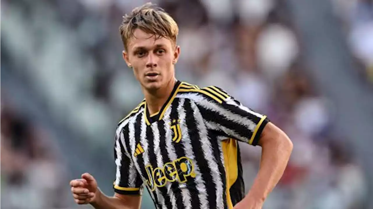 Juventus, Nicolussi Caviglia a Tuttosport: 'Leggo Orwell e Kafka, il 14 scelto per Crujiff'