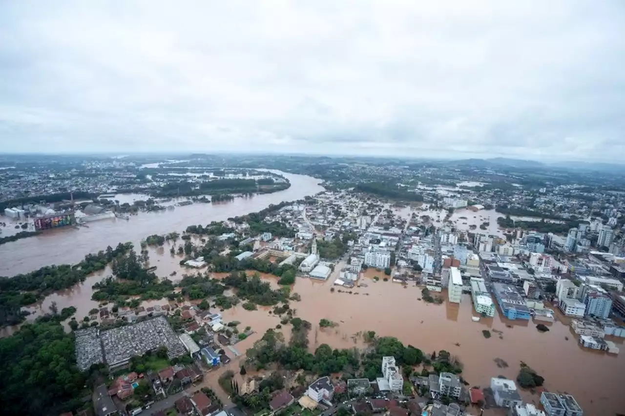 Sobe para 40 o número de mortes pela chuva no Sul