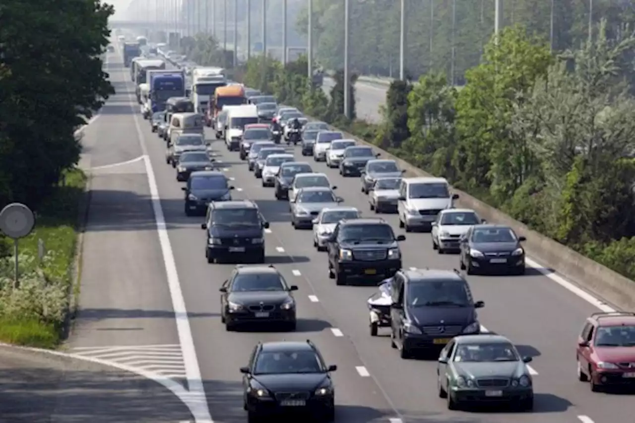 Vlaams Verkeerscentrum verwacht drukte naar kust en waarschuwt voor werken op E40 en E34