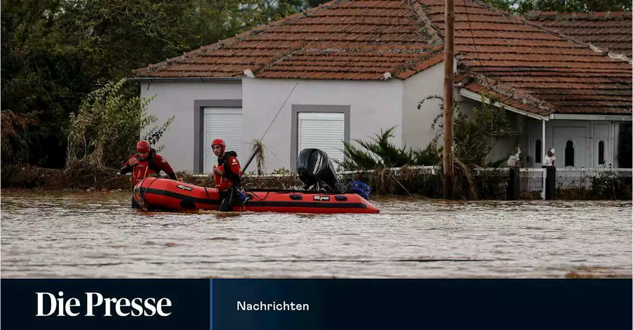 Überschwemmungen in Griechenland: Zwei Österreicher weiter vermisst