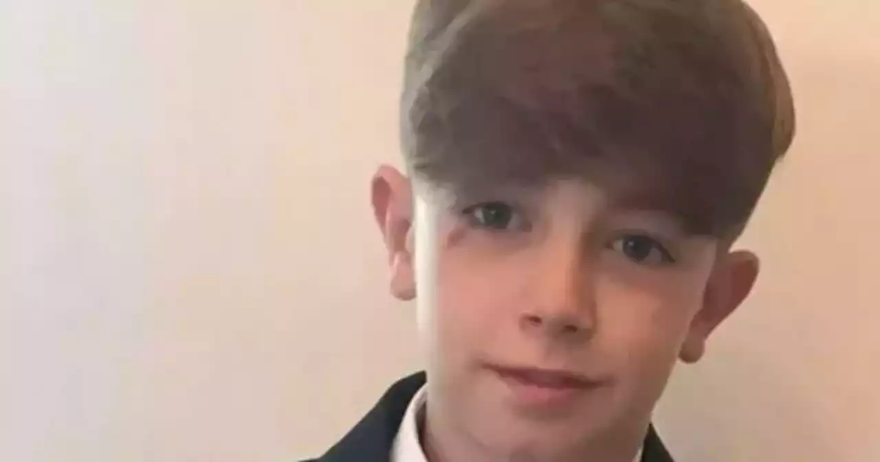 Kind-hearted pupils help lost schoolboy who was upset after getting on wrong bus