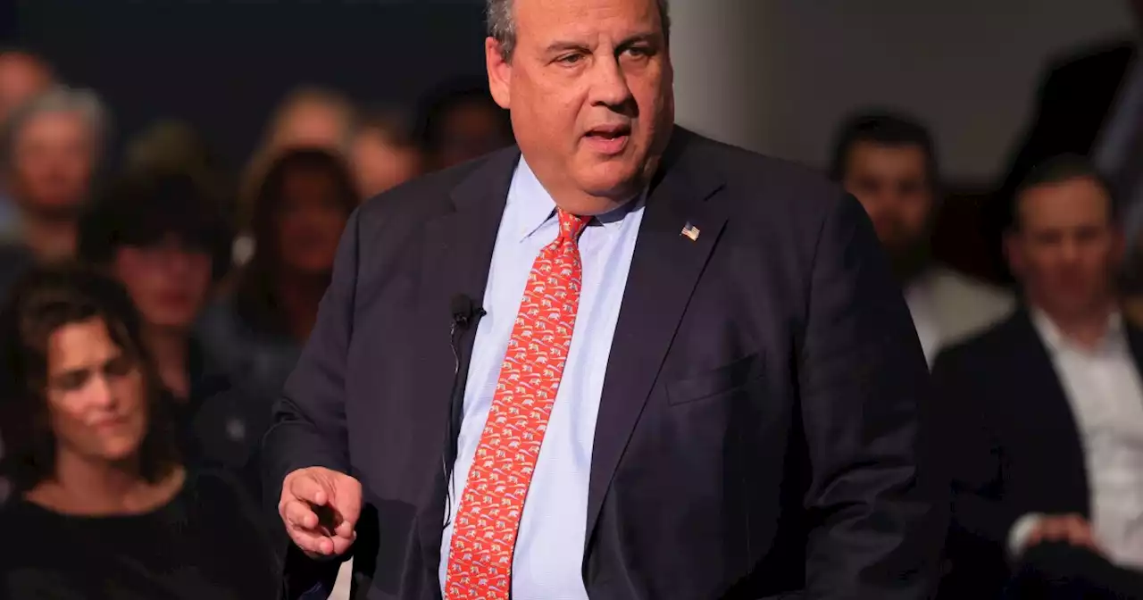 Bucking his party, Chris Christie makes his case for 2024