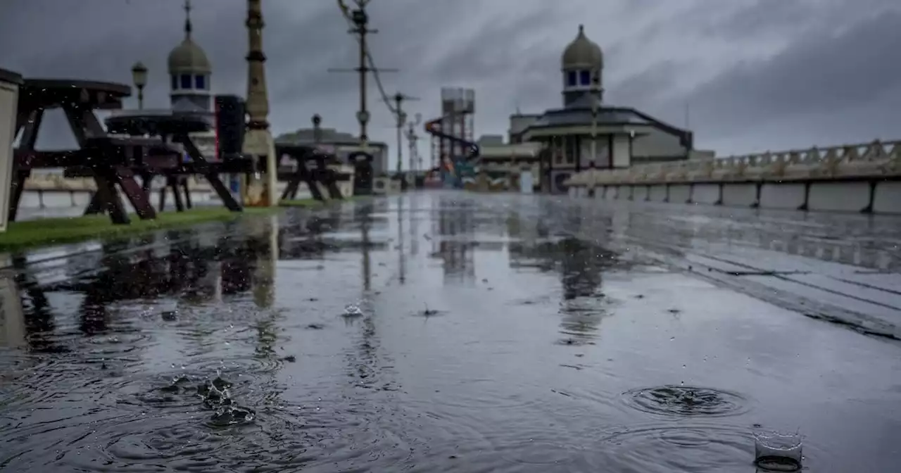 Exact time Lancashire's heatwave to end this weekend with storms and rain