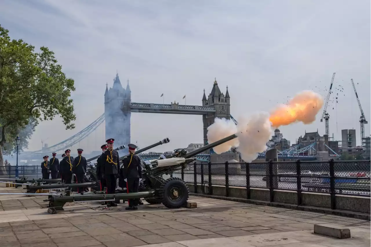 England marks 1 year since Queen Elizabeth II died