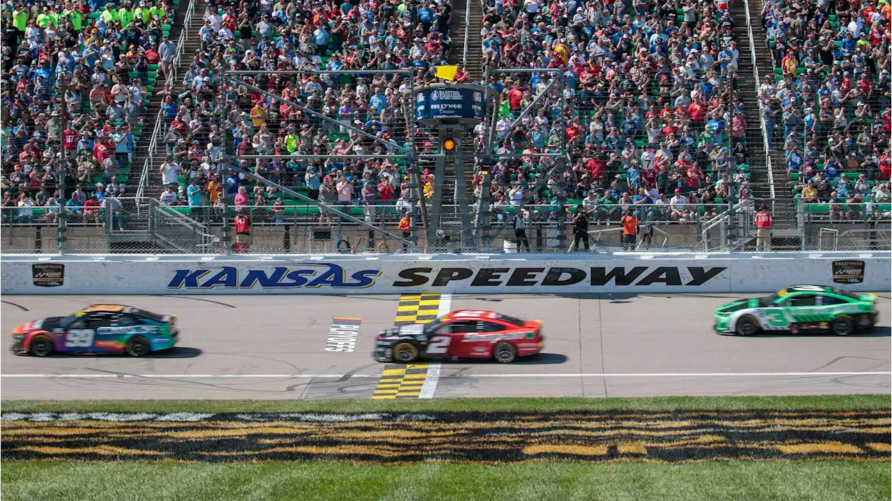 NASCAR at Kansas: Entry list, watch info, playoff picture, drivers to watch for Hollywood Casino 400