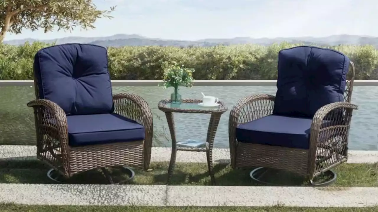 Wayfair ’24-Hour Flash Sale’: Big end-of-season deals on patio furniture, fire pits, more