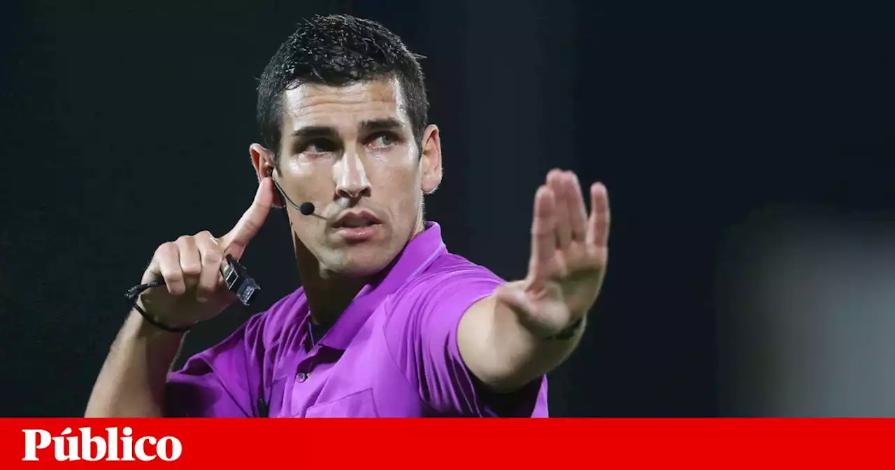 Áudios entre árbitros e VAR “no ar” para ajudar a credibilizar futebol