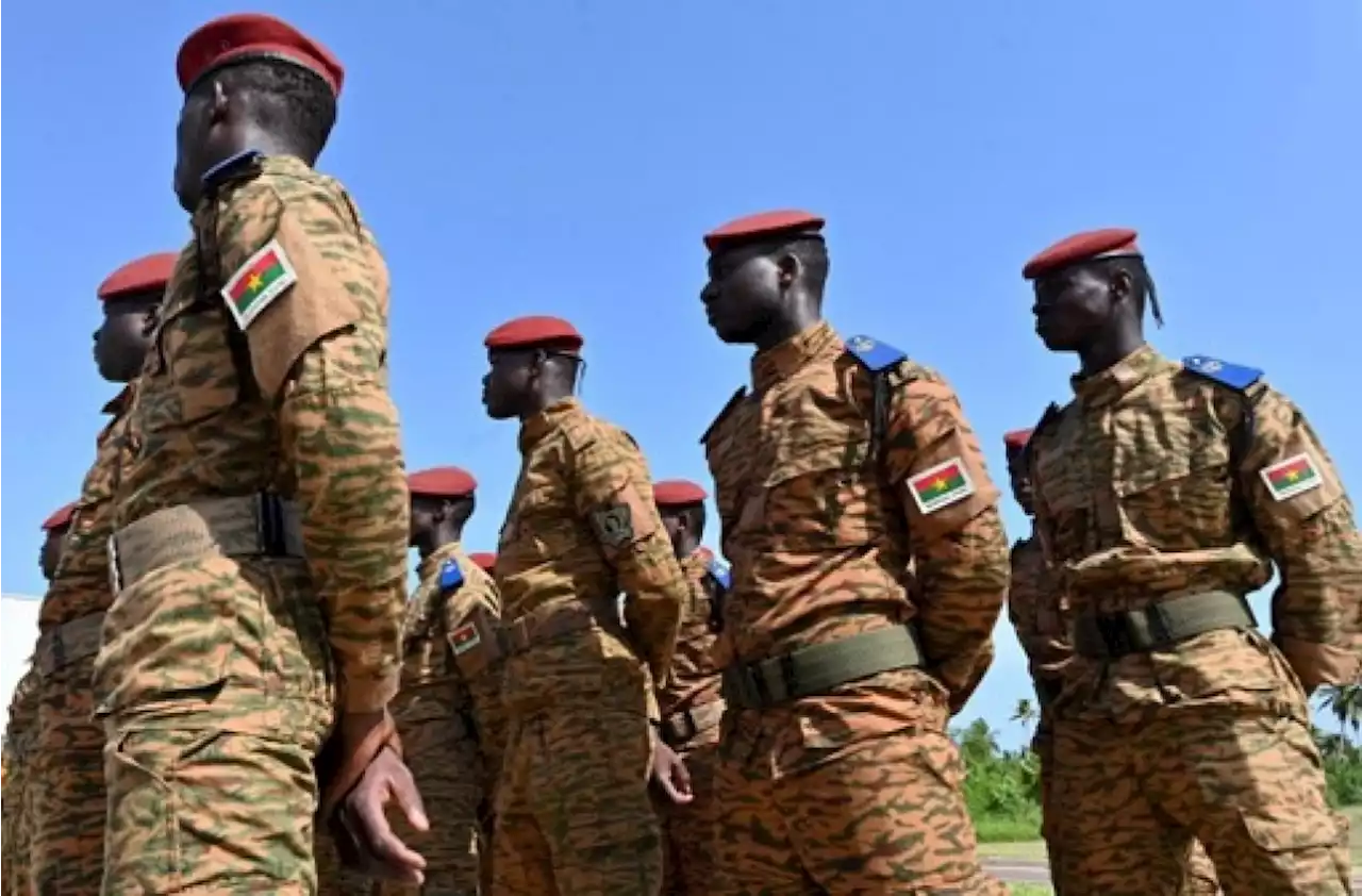 Trois militaires écroués pour 'complot contre la sûreté de l'État' au Burkina Faso