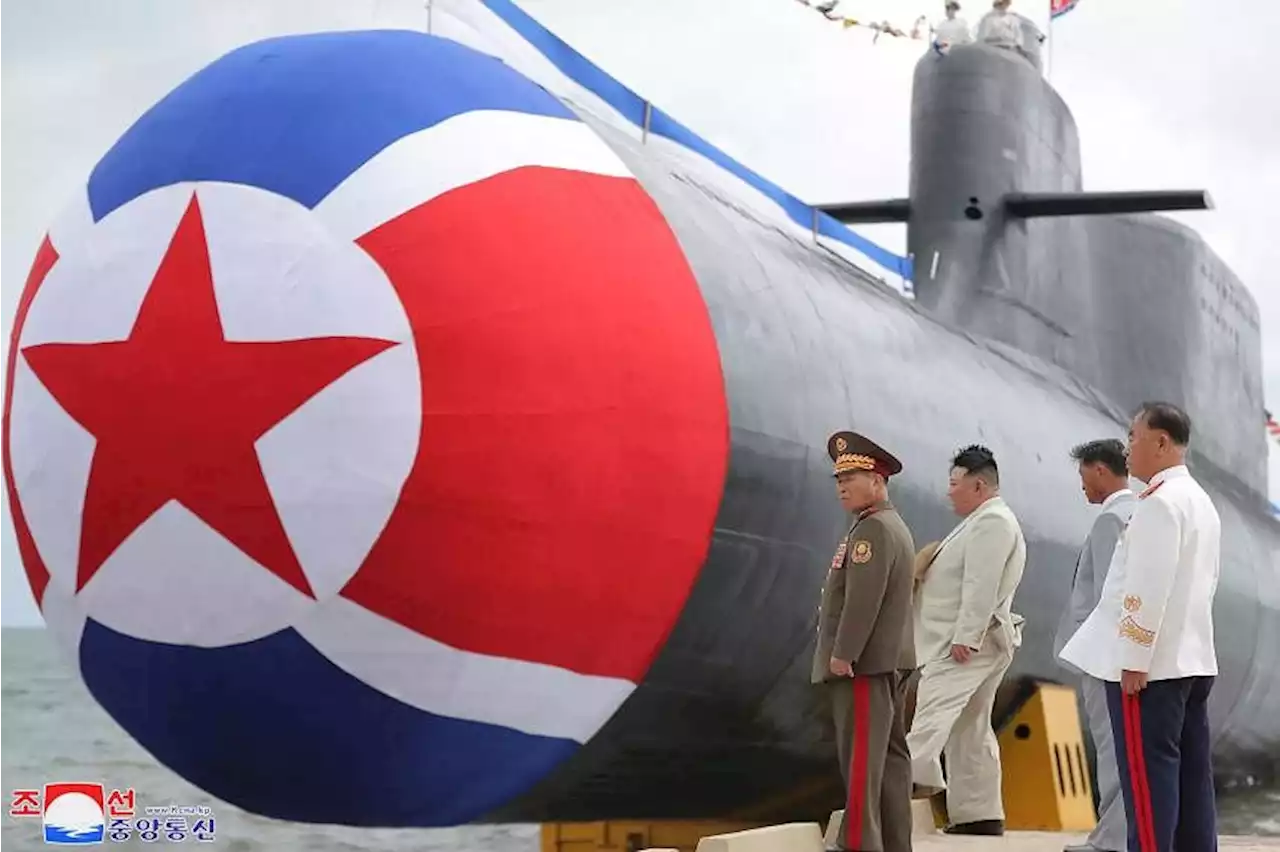 North Korea unveils first tactical, nuclear-armed submarine