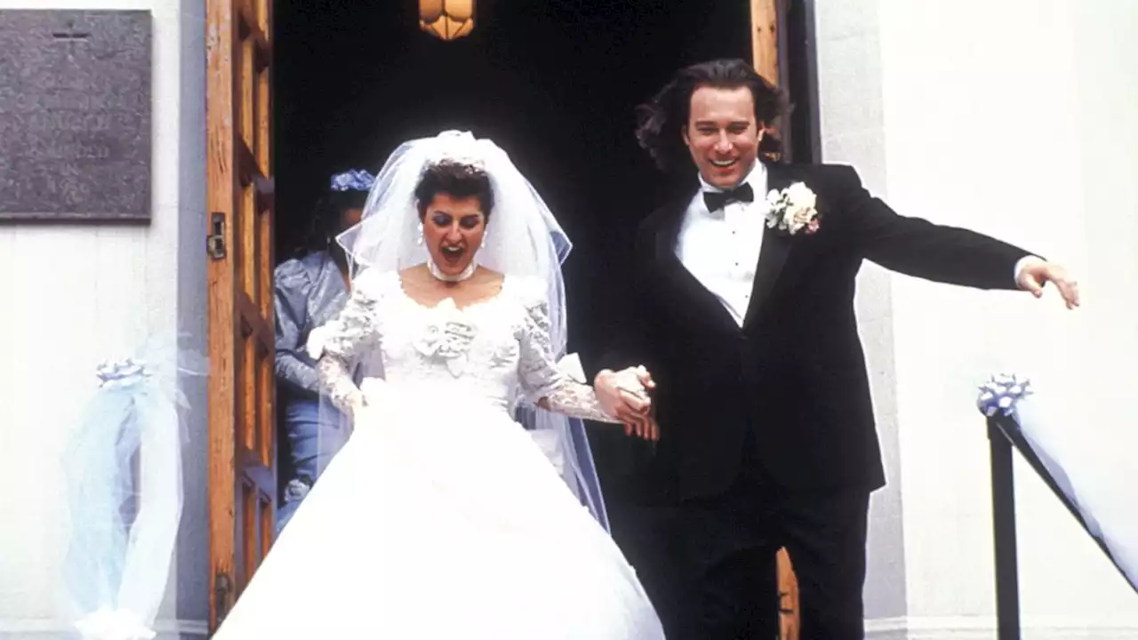 Hollywood Flashback: ‘My Big Fat Greek Wedding’ Shattered Plates and Expectations