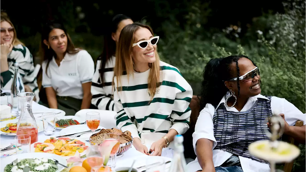 VOGUE Collection Summer Lunch: So schön strahlten die neuen Teile an unseren Gäst:innen in Berlin