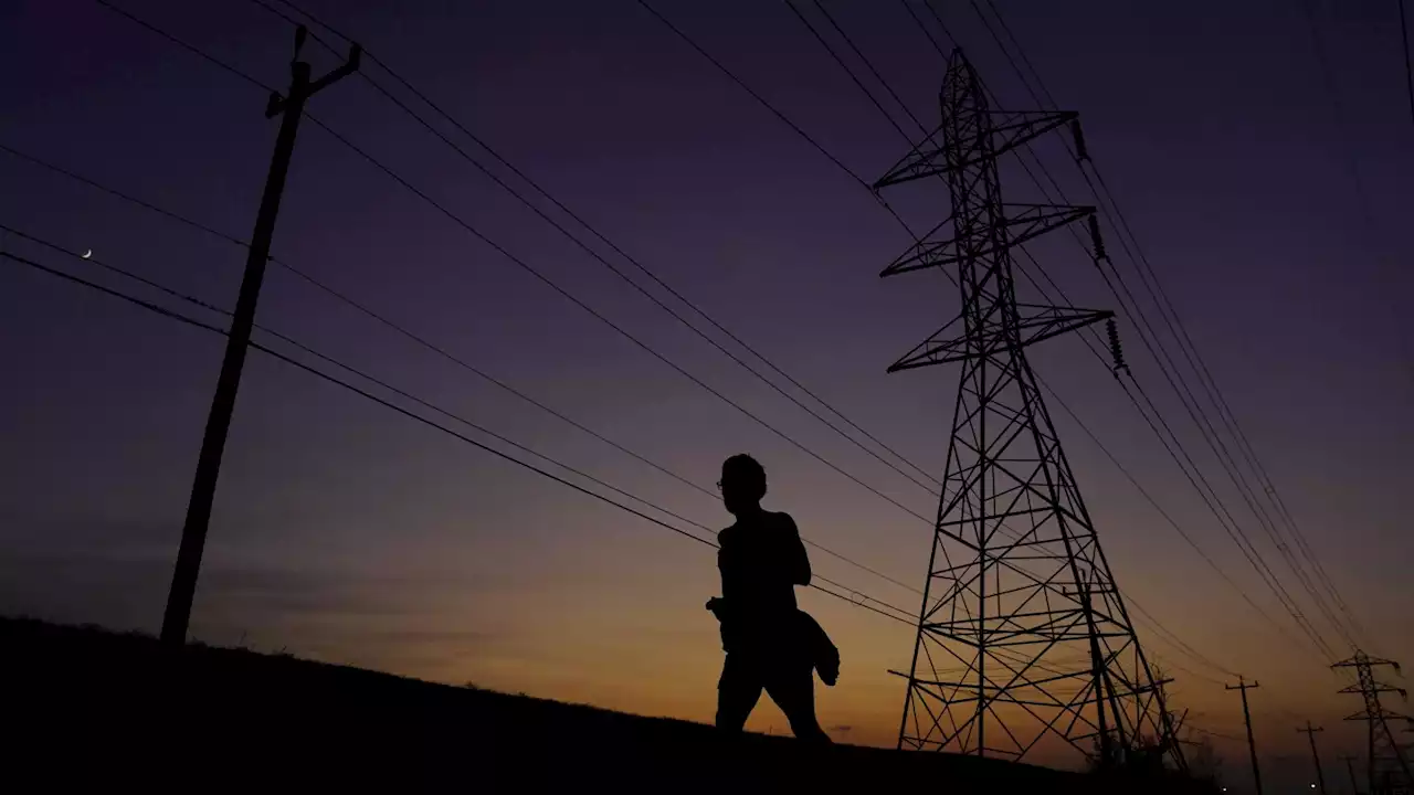 EXPLAINER: Challenges from intense summer heat raise questions about Texas power grid's reliability