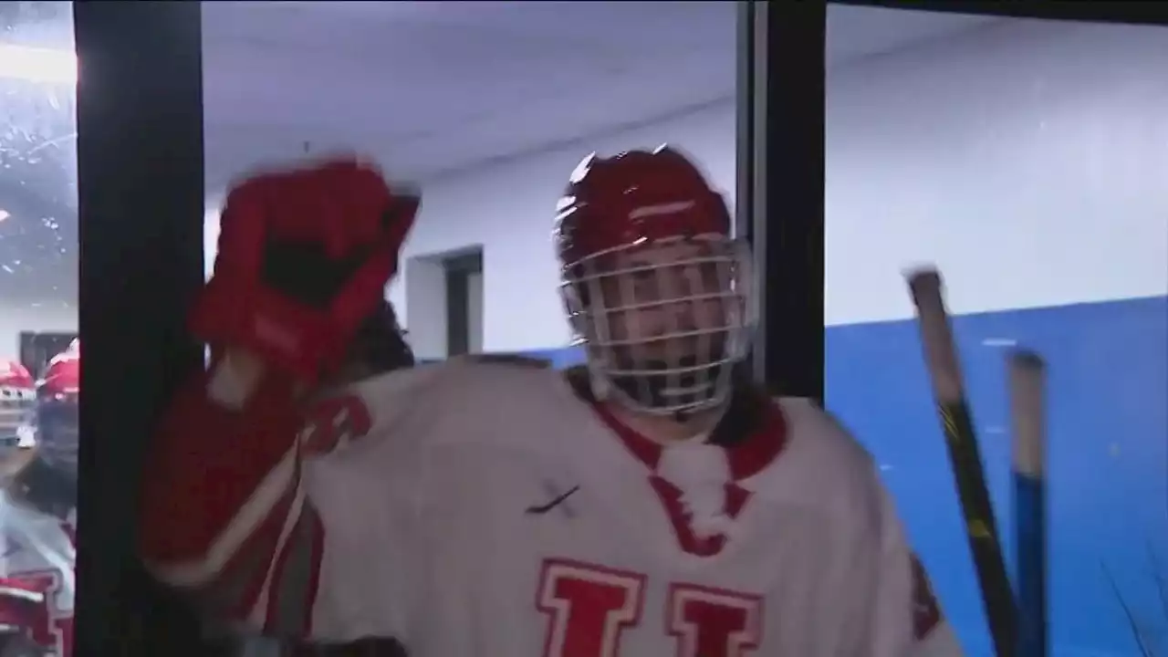UH COOGS: Ice hockey team has inaugural games against East Texas Baptist University