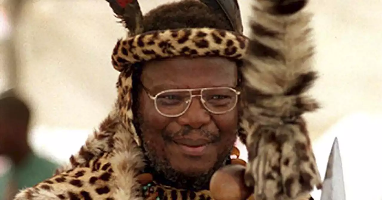 Controversial South African political figure and Zulu minister Mangosuthu Buthelezi dies at 95