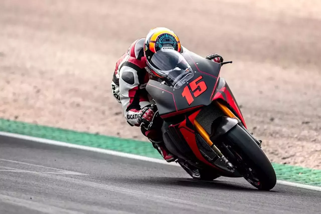 Erstes Video: De Angelis Testet Ducatis MotoE-Bike