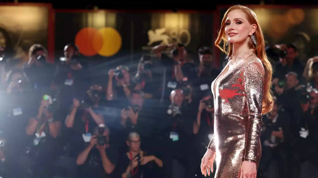 Venezia 2023: Jessica Chastain, spettacolo abbagliante (e tutti gli altri look sul penultimo red carpet)