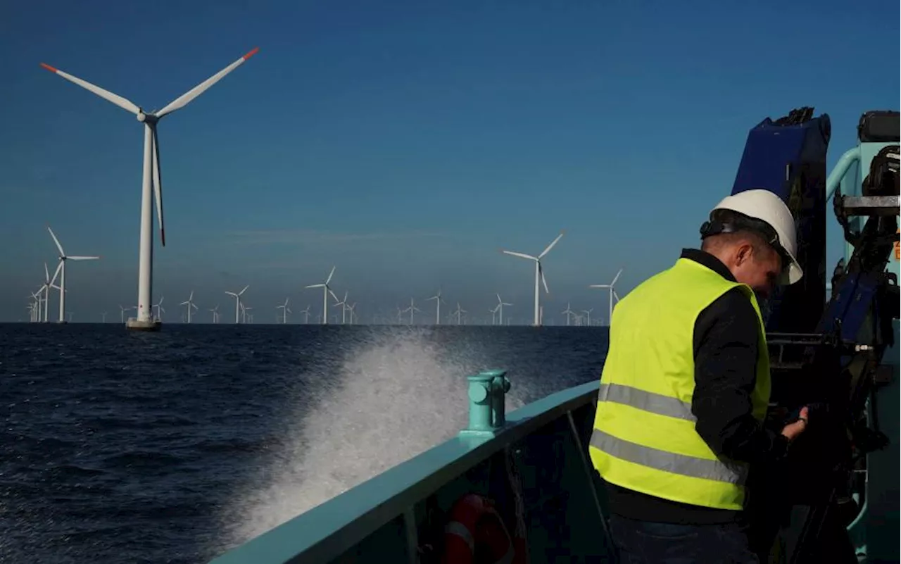 Regeringen udskyder Danmarkshistoriens største havvind-udbud