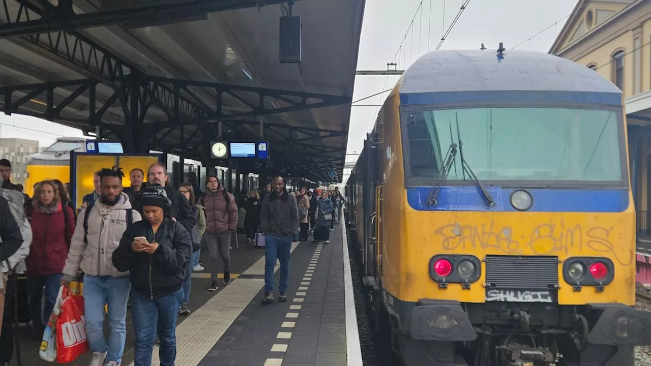 Provincie is problemen op spoor bij Meppel zat: petitie naar Tweede Kamer