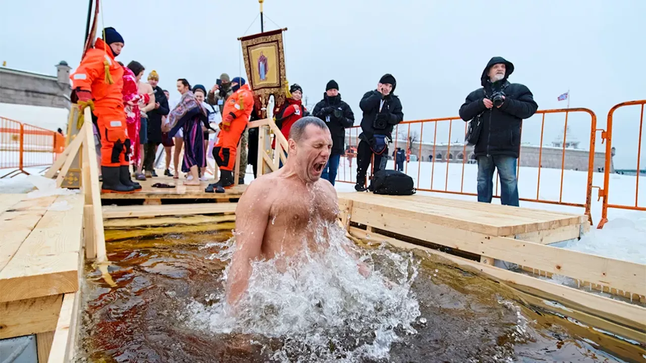 Крещение Господне, Турицы, День нежности ко всем существам: Праздники и приметы 19 января