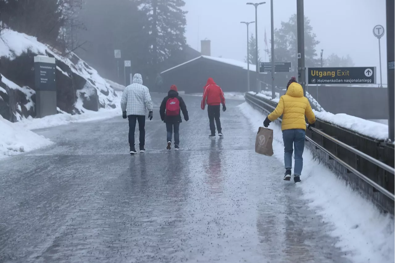 Slik blir kaos-dagen: Glatt, vått og vindfullt