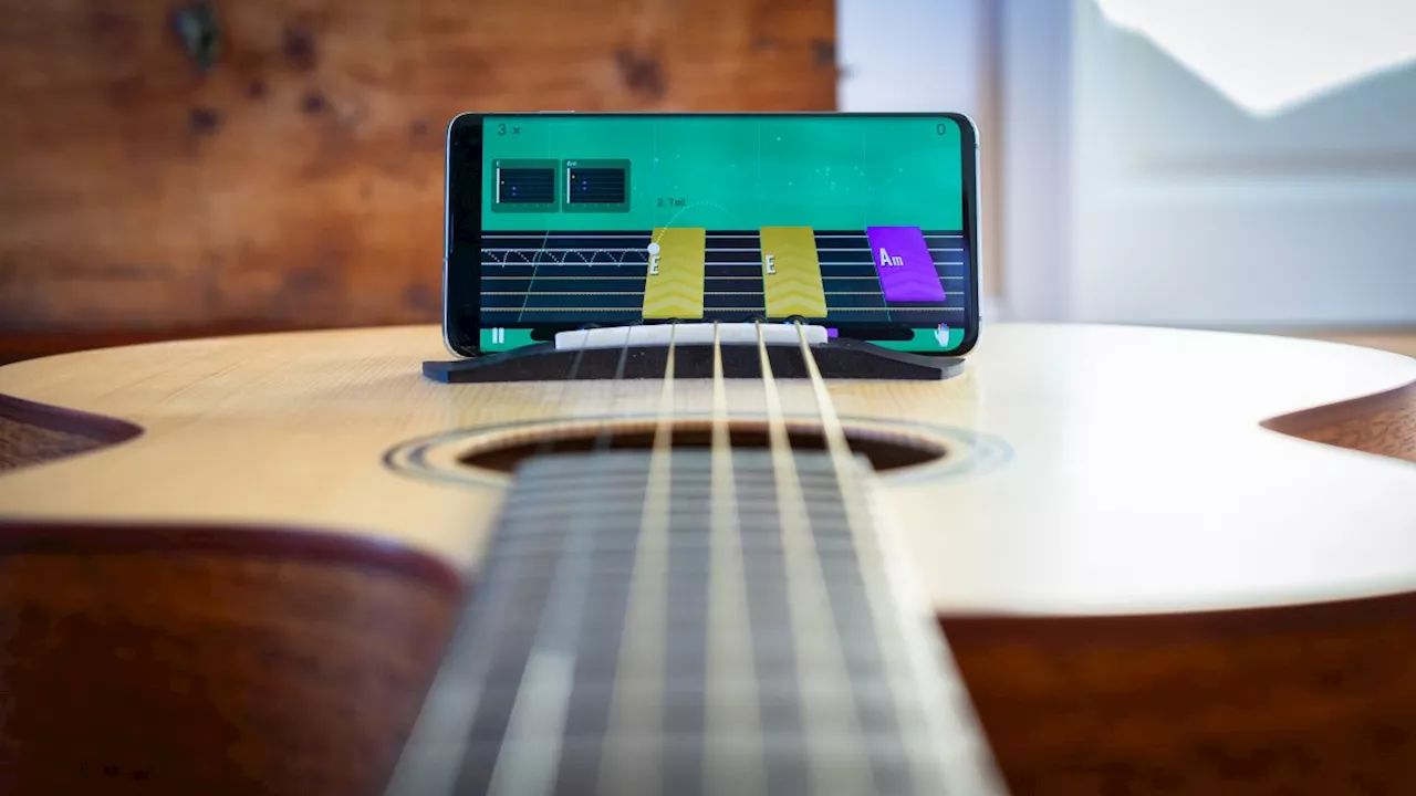 Gitarre lernen mit Apps: Wie gut funktioniert es?