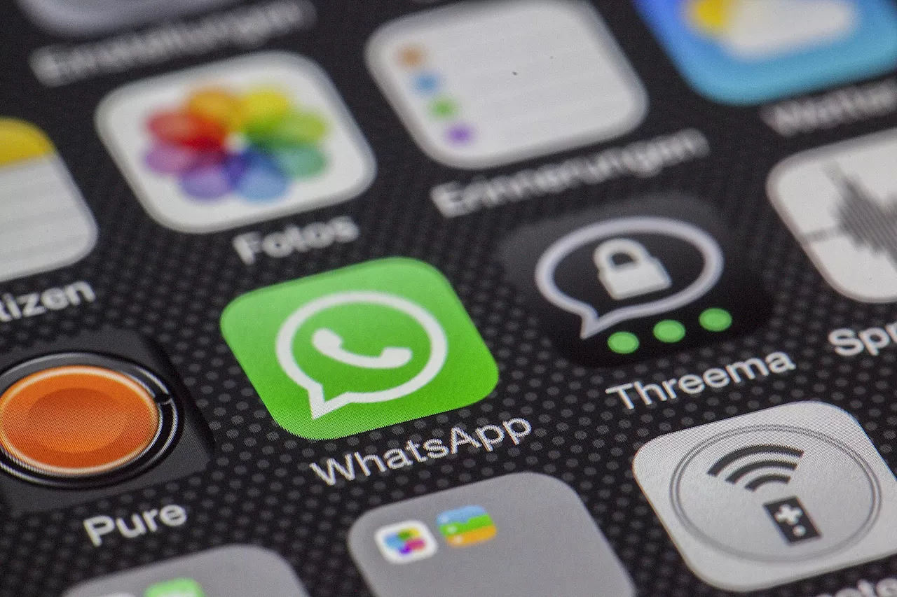 WhatsApp, AirDrop'a benzer bir dosya paylaşım özelliği getirebilir